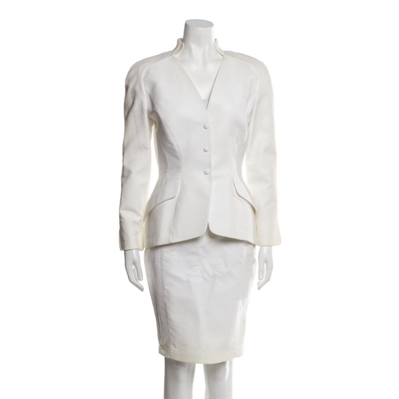 Thierry Mugler Jackets & Blazers - Thierry Mugler authentic all white two piece skirt suit size 38 bridal